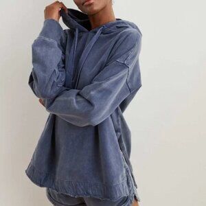 American Eagle Sunwashed Desert Hoodie in Navy